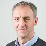 Headshot photo of Dr Graeme Hogarth